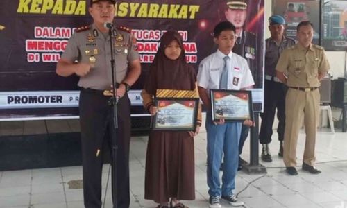 Berkat Aksi Heroik Menangkap Pencuri, Dua Pelajar ini Dapat Penghargaan Dari Polres Madiun