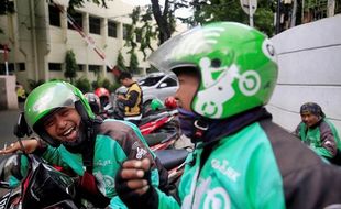 Hai Driver Ojol Jakarta, Orang Terkaya Ini Bagi Makanan Gratis Setiap Hari Untukmu