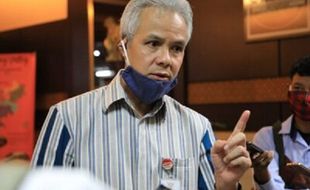 Gubernur Ganjar Pranowo Instruksikan Rapid Test Massal Se-Jateng