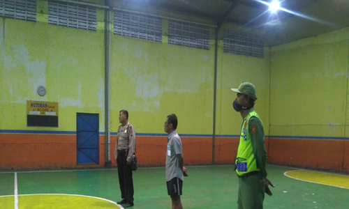 Cegah Kerumunan, Polisi Bubarkan Belasan Remaja yang Nekat Main Futsal di Solo