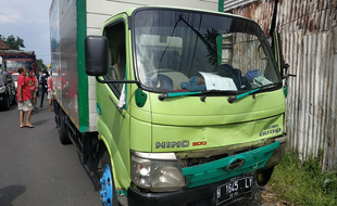 Tabrak 2 Mobil dan Motor di Laweyan Solo, Ini Pengakuan Mengejutkan Sopir Truk Boks