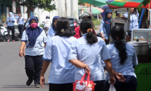 Cerita Buruh di Karanganyar, Dirumahkan, Digaji 50%, Kini Menanti Panggilan