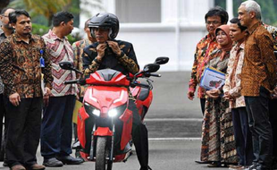 Heboh Pemenang Tak Kuat Bayar Lelang, Motor Bertanda Tangan Presiden Dibeli Anak Hary Tanoe