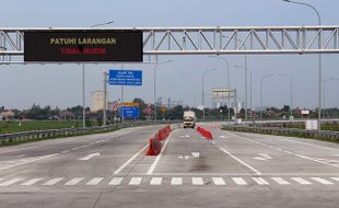 Turun Drastis, Tiap Jam Cuma 48 Kendaraan Masuk Gerbang Tol Pungkruk Sragen