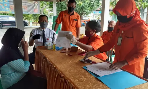 44.056 Keluarga Di Kabupaten Madiun Dapat Bansos Rp600.000/Bulan