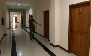 22 Perawat Karanganyar Mulai Tinggal di Hotel Taman Sari