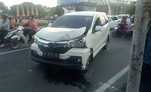 1 dari 6 Mobil Terlibat Laka Karambol di Alun-Alun Sragen Milik Pemkab