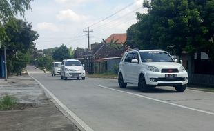 Mobil Pelat Jakarta hingga Bali Berseliweran di Jalanan Sragen, Polisi Kecolongan?