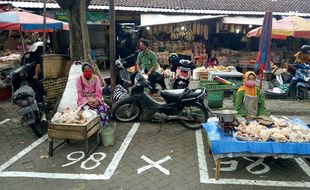 Keren! Pedagang di Pasar Sragen Ini Beralih Jualan Online hingga Dilirik TKW