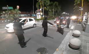 Enggak Pakai Masker, Wisatawan di Malioboro Jogja Ini Diusir