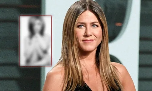 Jennifer Aniston Lelang Foto Tanpa Busana untuk Korban Covid-19