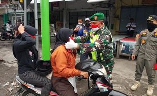 Warga Kartasura Sukoharjo Enggan Pakai Masker, Padahal Zona Merah