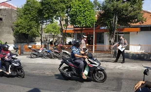 Benang Layangan Tewaskan Pengendara Motor, Camat Jebres Solo Kumpulkan Semua Lurah