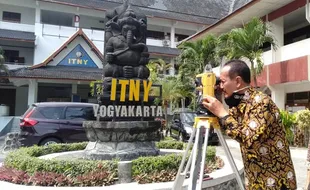 Update Peralatan Laboratorium, FTM ITNY Terima Bantuan Drone & Total Station