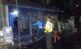 Warung Di Boyolali Terbakar Saat Pemilik Pindahkan BBM Dari Jeriken Ke Botol