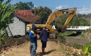 5 Tahun Tak Dikeruk, Endapan Sedimen Sungai Situri Sukoharjo Capai 2,5 Meter