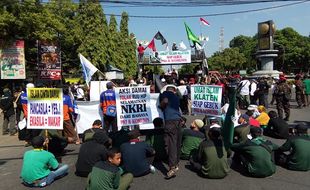 Tolak RUU HIP, Aliansi Laskar Islam Klaten Long March ke Jl Pemuda Sambil Semprot Disinfektan