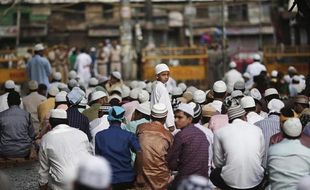 Ingat! Salat Iduladha di Wonogiri Tak Boleh Digelar di Lapangan