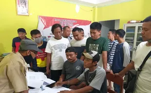 Digeruduk Pemuda, Pemdes Nengahan Klaten Siap Revisi Data Penerima Bantuan Covid-19