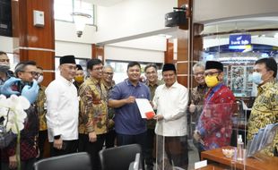 BPKH Resmikan Layanan Pendaftaran Haji Bank Umum Syariah BJB