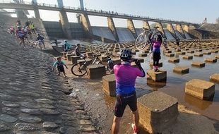 Dam Colo Nguter Sukoharjo Jadi Spot Foto Instragramable Bagi Goweser