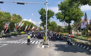 Pembacaan Teks Proklamasi, Polisi Hentikan Pengendara di Jalan Pemuda Klaten