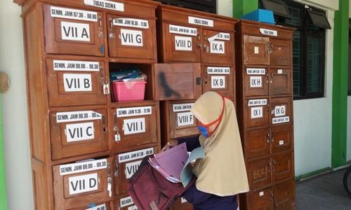 PJJ SMPN 2 Karanganyar, Libatkan Orang Tua Kumpulkan Tugas Siswa