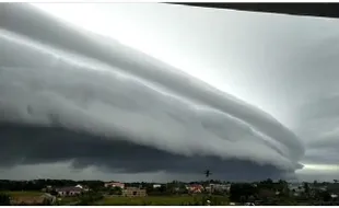 Awan Mirip Tsunami Muncul di Aceh, Ini Fakta Ilmiahnya