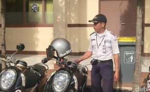 Satpam Bakal Miliki 5 Seragam, Salah Satunya Mirip Polisi