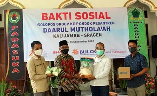 Songsong HUT ke-23, Solopos Group Gelar Baksos dan Ayo Membaca Bareng Santri Sragen