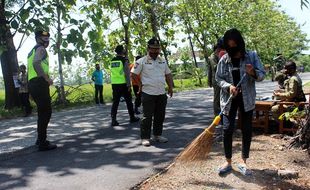 Didenda hingga Disuruh Nyapu Gegara Tak Pakai Masker, Warga Sragen Tak Keberatan Kok