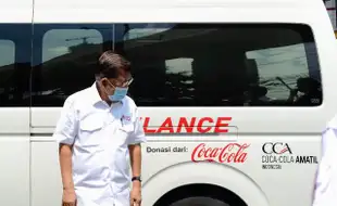 Dukung Penanganan Pandemi Covid-19, Coca-Cola Serahkan Bantuan Satu Unit Ambulans kepada PMI