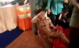 Viral Video Kepala Desa Gantar Kesurupan Setelah Lihat Tari Jaipong