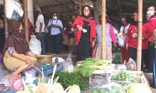 Kampanye Pilkada Klaten: Sri Mulyani Blusukan, One Kunjungi Kawan, ABY Berkeliling