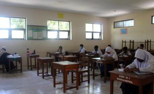 Resmi Ditunda, Sekolah di Sukoharjo Diminta Tak Nekat Gelar PTM