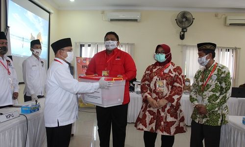 Pilkada Sragen: KPU Nyatakan Berkas Persyaratan Yuni-Suroto Lengkap, Hanya Butuh Perbaikan