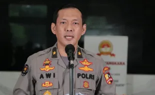 Polri Ungkap Isi WA Grup KAMI Terkait Omnibus Law, Ngeri Bacanya!