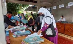 55.000 Warga Boyolali Ajukan Bantuan Bagi Pelaku Usaha Mikro, Baru 7.200 yang Cair