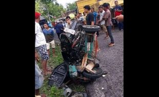 2 ABG Naik Motor Roda 3 Kecelakaan di Tangen Sragen, 1 Meninggal