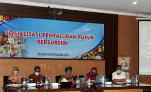 Di Sragen, DPR Rekomendasi Penundaan Kewajiban Kartu Tani