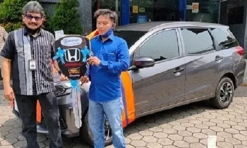 Menang Hadiah Mobil dari BRI, Pedagang Nasgor Tak Bisa Tidur