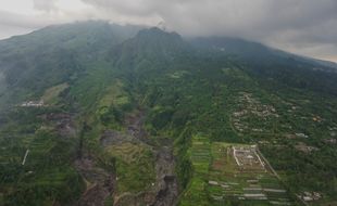 Duh, Masih Ada Penambang Beraktivitas di Kawasan Rawan Bencana Erupsi Merapi