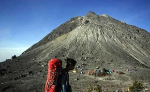 Peluang Bisnis Taksi Pendaki Bertahan di Gunung