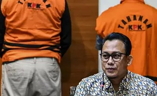 KPK Sangkal Politisasi Kasus Korupsi Mensos, Ini Argunentasinya…