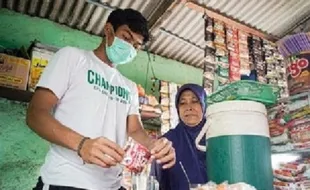 Ini Kisah Pemain Persebaya Yang Rajin Bantu Ibu Jaga Warung…