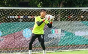 Persaingan Sengit Kiper Bhayangkara Solo FC, Awan Setho Tak Khawatir