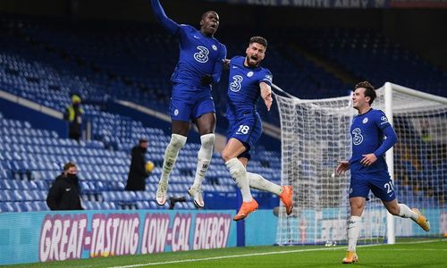 Gol Tunggal Giroud Bawa Chelsea Ungguli Atletico di Leg Pertama Liga Champions