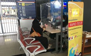 Syarat Tes Swab Penumpang di Stasiun dan Bandara Solo Dihapus, Tapi...