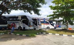 Banyak Bus Jatim Berhenti di Terminal Wonogiri, Tapi Penumpang Tak Bawa Surat Bebas Covid-19