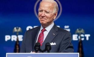 Joe Biden Dilantik Pakai Alkitab Keluarga Berusia 127 Tahun